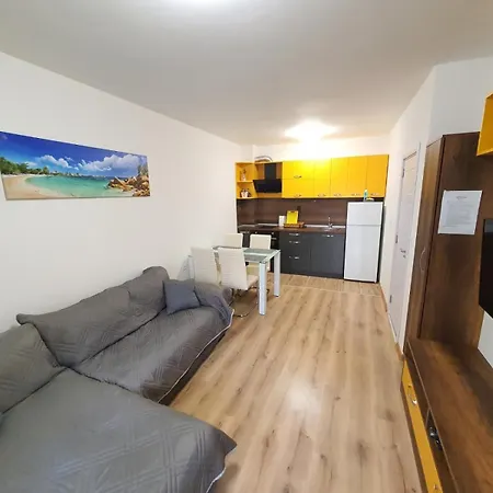 Star - звезден плаж Апартамент Приморско